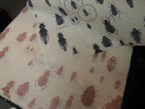 Ткани Tradescant and Son коллекция Ehtomologie, ткань с жуками